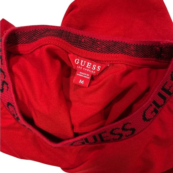 Red GUESS T-Shirt, Size M - Picture 4 of 4